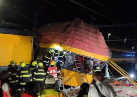 Două trenuri s-au ciocnit în Cehia: Patru morți și zeci de răniți (Foto & Video)