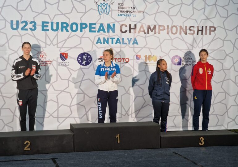 Scrimă: Emma Șonț, medaliată cu bronz la Campionatele Europene U23