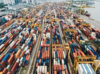 Partea plină a paharului la scăderea consumului: Au scăzut importurile. Deprecierea leului ajută exportatorii