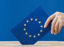 Politico: Partidele au cheltuit necorespunzător 1,5 milioane de euro în campania pentru europarlamentare