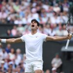 Carlos Alcaraz câștigă din nou Wimbledonul după o demonstrație de tenis