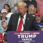 Donald Trump, la primul miting de campanie după atentat: Despre Dumnezeu atotputernic, democrație, câini și gândaci (Video)