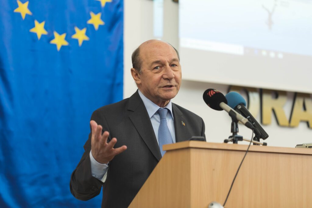 Băsescu, după Summitul B9: Europa își poate apăra singură securitatea în 5-7 ani. „Nu o mai fac americanii, o facem noi pentru noi”