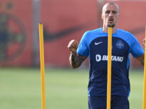 Vlad Chiriches la antrenament