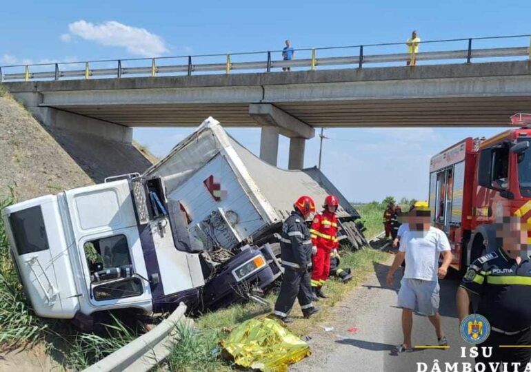 Accident cumplit pe autostrada București-Pitești: O autoutilitară s-a ciocnit cu un TIR (Foto & Video)