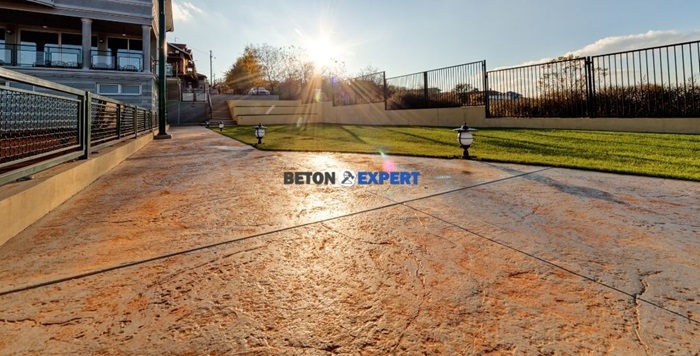 Beton amprentat de la Beton Expert - Aplicare, întreținere și avantaje