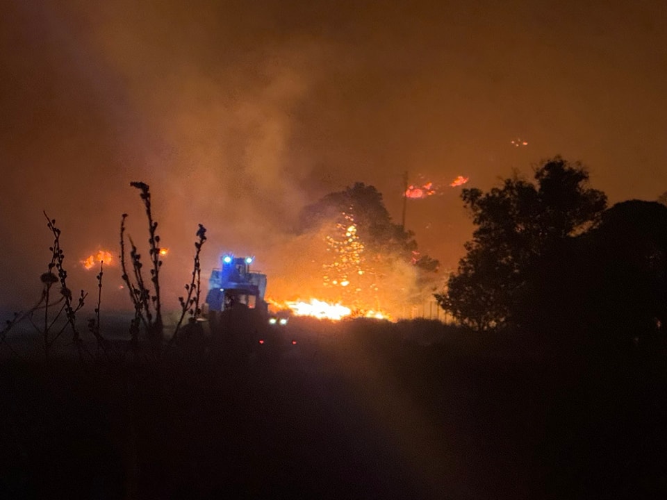 Alertă pentru românii care merg în Grecia: risc foarte ridicat de incendii în Atena, Creta și numeroase insule