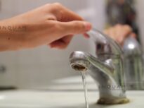 Restricții în furnizarea apei în sute de localități din țară