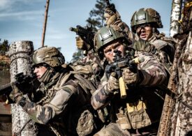 Reuters: NATO are nevoie de până la 350.000 de militari în plus pentru planurile de apărare
