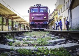 Un tren de marfă și unul de călători au intrat pe aceeași linie și s-au oprit unul în fața celuilalt <span style="color:#990000;">UPDATE</span>