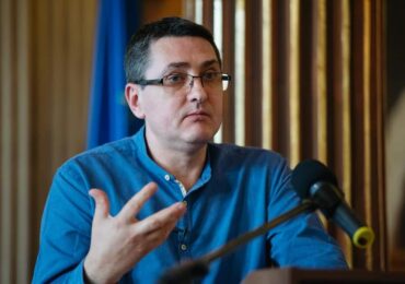 Problemele din declarația dată de Crin Antonescu la Securitate: cele trei elemente ale eșecului CNSAS, ce legătură au serviciile de informații și de ce suprastructura care guvernează România preferă înghețul Interviu video