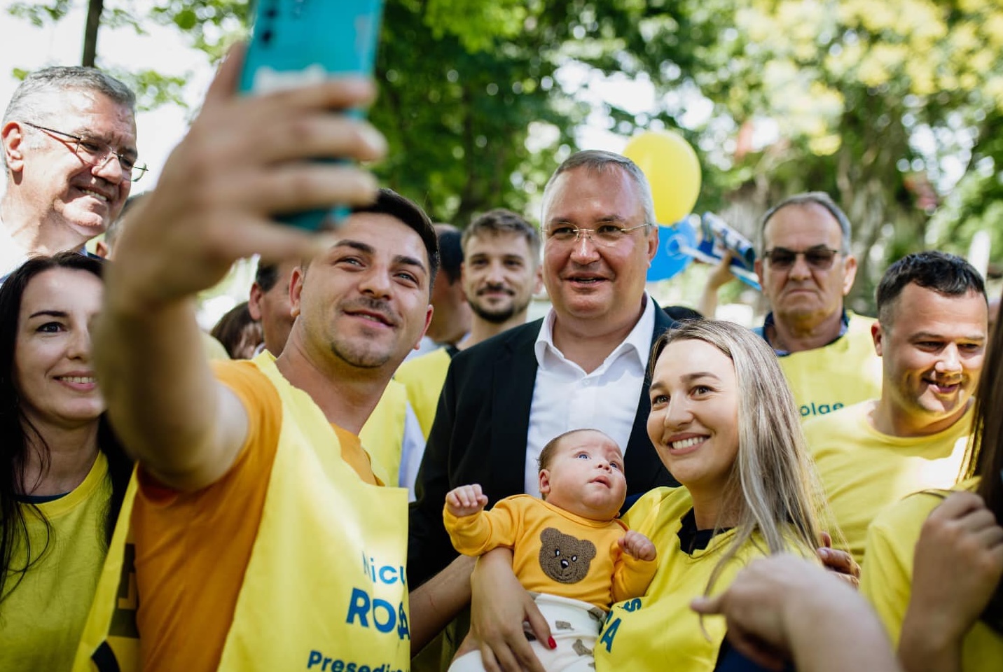 Ciucă, înfiorat de sondajele care arată că nu prinde turul 2. Va renunța la candidatură? Trei variante pentru PNL