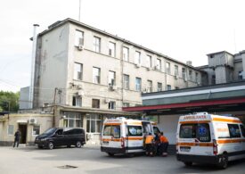 Timișoara: Medic de la Oncologie prins în flagrant cu 1.000 de euro. Alții luau șpagă miere sau bulion