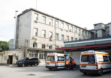 Fumul incendiilor din Serbia sufocă Timișoara pentru a doua zi. Oamenii sunt sfătuți să stea în casă, cu geamurile închise (Video)