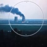 Incendiu la turnul de răcire al centralei nucleare Zaporojie. Ucraina și Rusia se învinuiesc reciproc (Video)