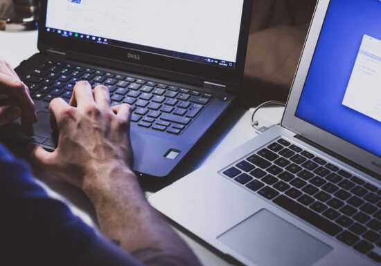 Infractorii cibernetici își intensifică activitatea cu momeli de facturi PDF greu de depistat - raport HP Wolf Security