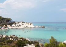 5 plaje superbe unde să ajungi dacă mergi în vacanță în Halkidiki (Galerie foto)