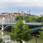 Măsura luată de Primăria din Lyon pentru ca toți locuitorii să aibă acces la spațiile răcoroase