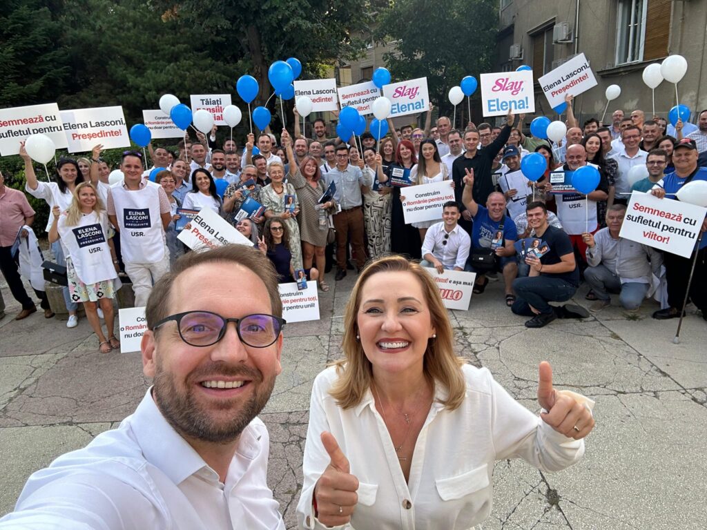 USR își alege un nou lider: Nouă candidați se bat pentru șefia partidului