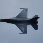 Piloții ucraineni au început pregătirea la Fetești. Cum se face trecerea de la MiG la F-16