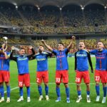 FCSB se bucura dupa victoria cu RFS din Europa League