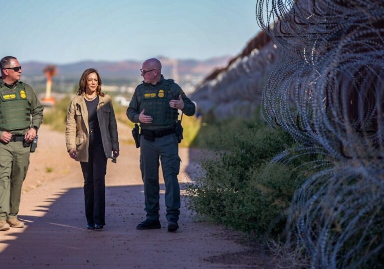 Kamala Harris, vizită rară la granița dintre SUA și Mexic (Foto & Video)