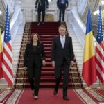 Kamala Harris, Klaus Iohannis, România