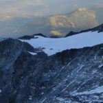 Un alpinist român a murit, după ce a căzut pe traseul din masivul Mont Blanc