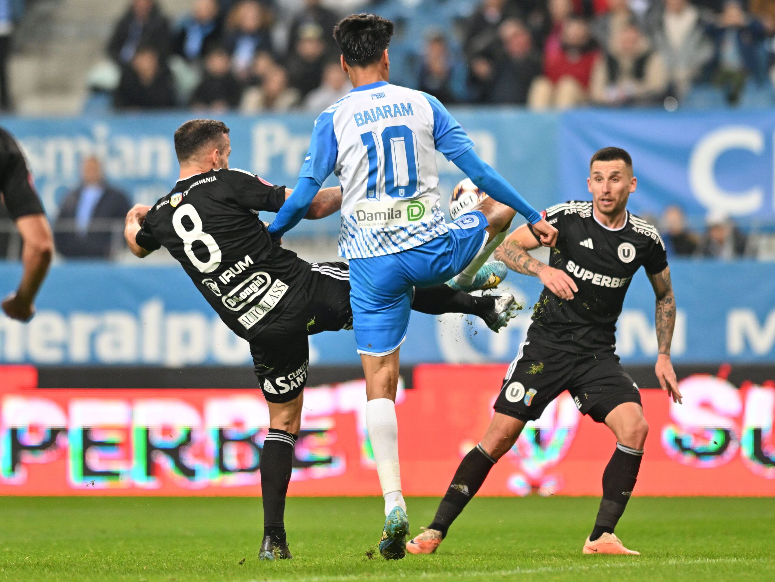 Superliga: Remiză în derbiul Universităților, Cluj vs Craiova