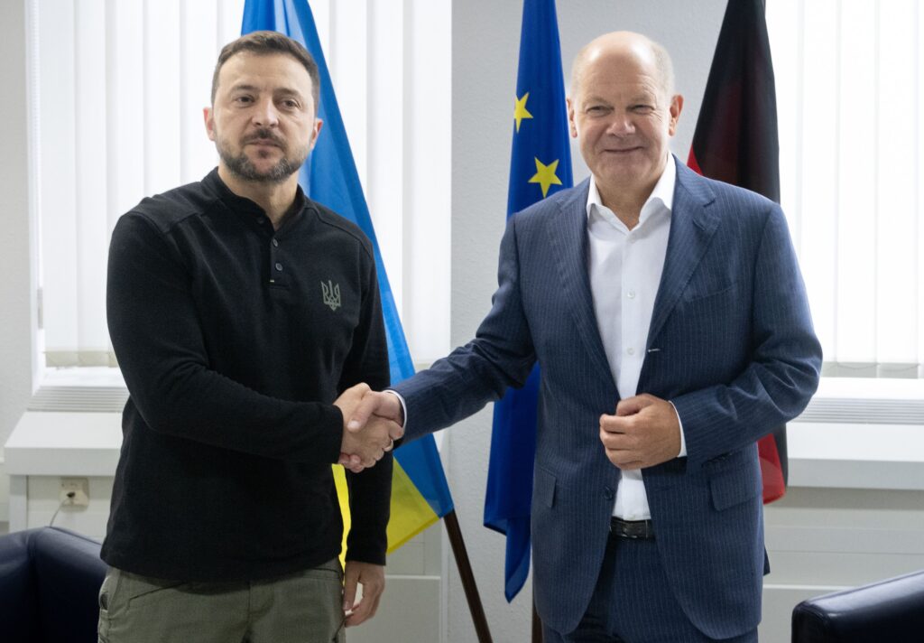 Scholz meets Zelensky in Frankfurt for one-on-one 