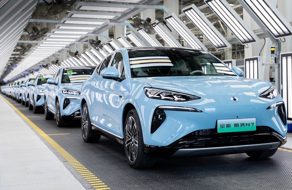 China, prima țară din lume care a depășit un consum de energie electrică de 10.000 de miliarde kWh. Peste SUA și UE la un loc
