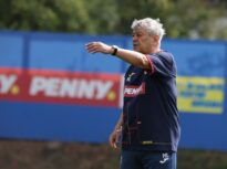 Mircea Lucescu a scos un fotbalist din lot înaintea meciului cu Lituania