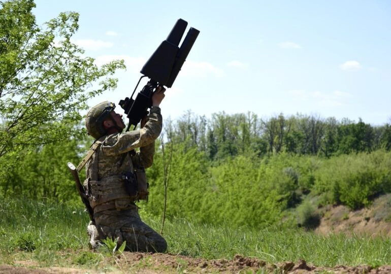 <span style="color:#990000;">Ziua 929</span> Atac masiv cu drone la Kiev, rușii au ucis o fată în Nikopol. Zelenski vrea pace în această toamnă. Ajutor din Suedia