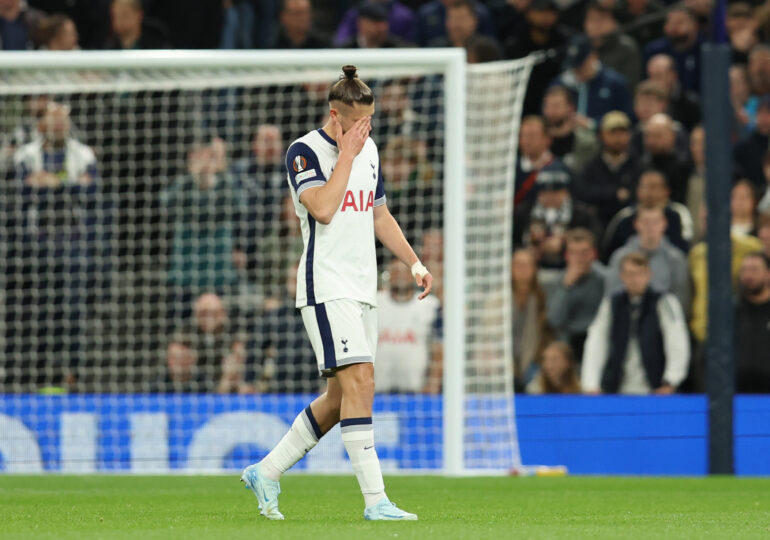 Radu Drăgușin has decided his future at Tottenham after another match on the reserve bench: "Closed chapter"