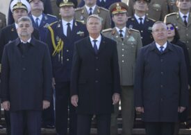 Iohannis, Ciucă și Ciolacu - cot la cot de Ziua Armatei. Președintele cere modificarea legilor pentru a contracara dronele rusești (Video)