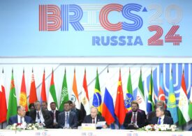 Putin i-a pus pe oaspeții de la BRICS să vină cu bani la ei: Cardurile cu dolari nu pot fi folosite