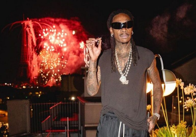 Wiz Khalifa, sent to trial after smoking cannabis at "Beach, Please!"