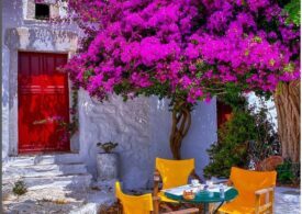 Vrei un paradis numai pentru tine? Amorgos, o insulă din Grecia, ideală pentru o vacanță toamna (Galerie foto)