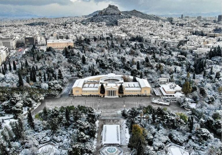 Iarna în Grecia. Tot de poveste, dar cu alt parfum (Galerie foto)