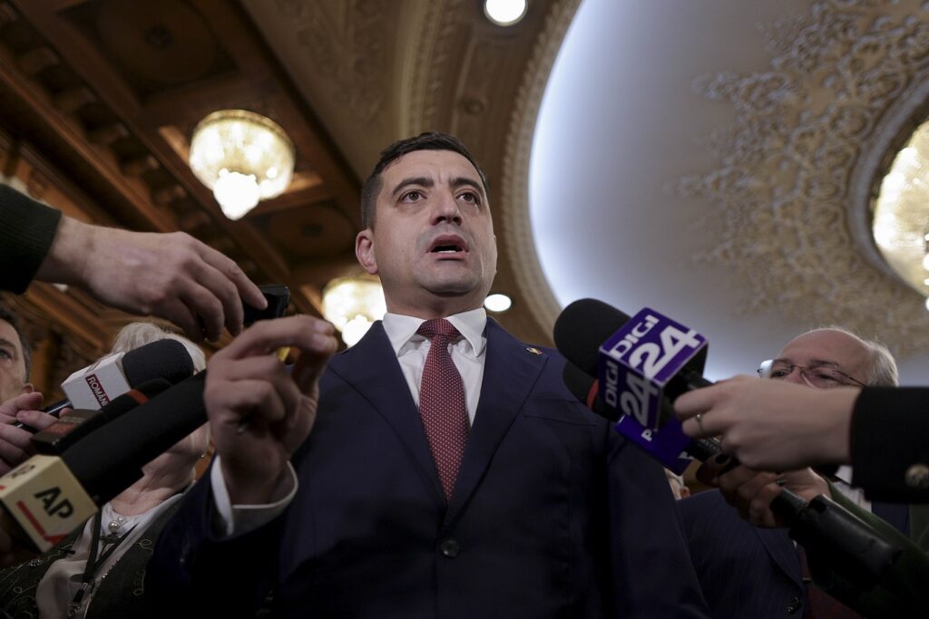 Aroganța lui Simion: „Nu eu am de recuperat 20%!’’ Singura dezbatere la care se mai duce (Video)