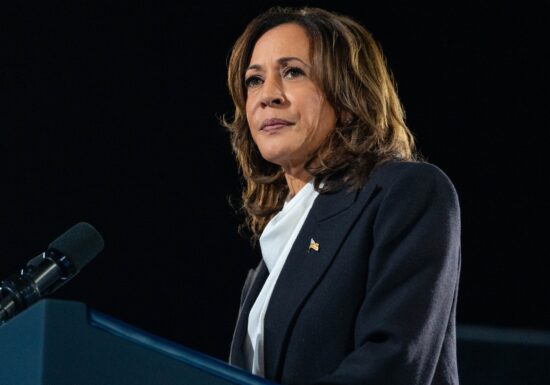 Trump a bătut-o și pe Kamala Harris după Hillary Clinton - E de vină sexismul american sau un lanț de decizii proaste?