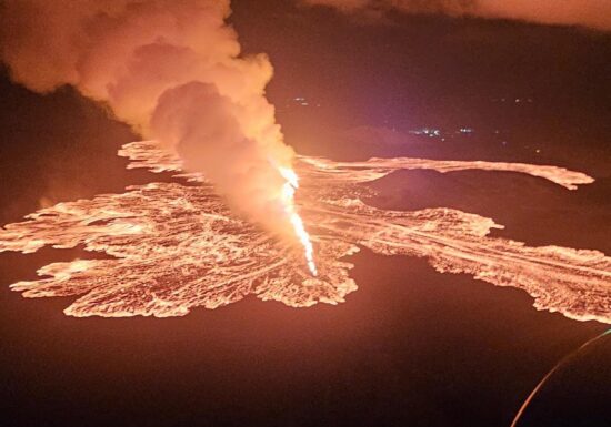 Erupție vulcanică în Islanda: Este a șaptea într-un an (Video)