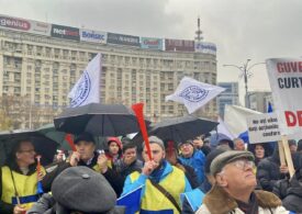 Protest la Guvern: Au ieșit în stradă silvicultori, polițiști, militari, mineri și siderurgiști (Foto & Video)