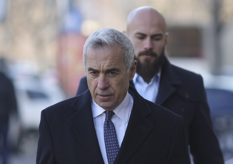 Călin Georgescu, vinovat, dar scăpat. Cum s-a apărat statul român în fața atacului fără precedent al Rusiei