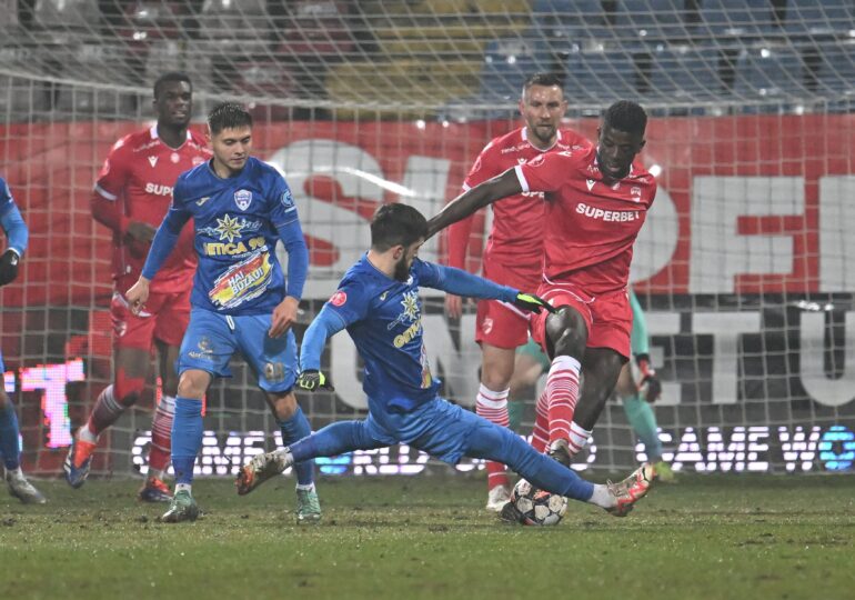 Dinamo urcă pe primul loc în Superliga după o victorie eroică la Buzău