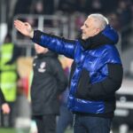 Incident grav în vestiarul Rapidului înainte de marele derbi cu Dinamo. Marius Șumudică ar fi sărit la bătaie cu un oficial – presă