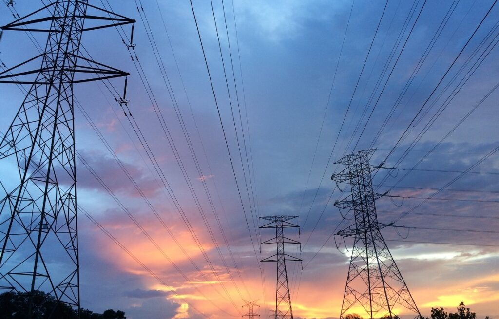 Schema prin care 4 firme din grupul Tinmar Energy ar fi păgubit statul cu 100 de milioane de lei