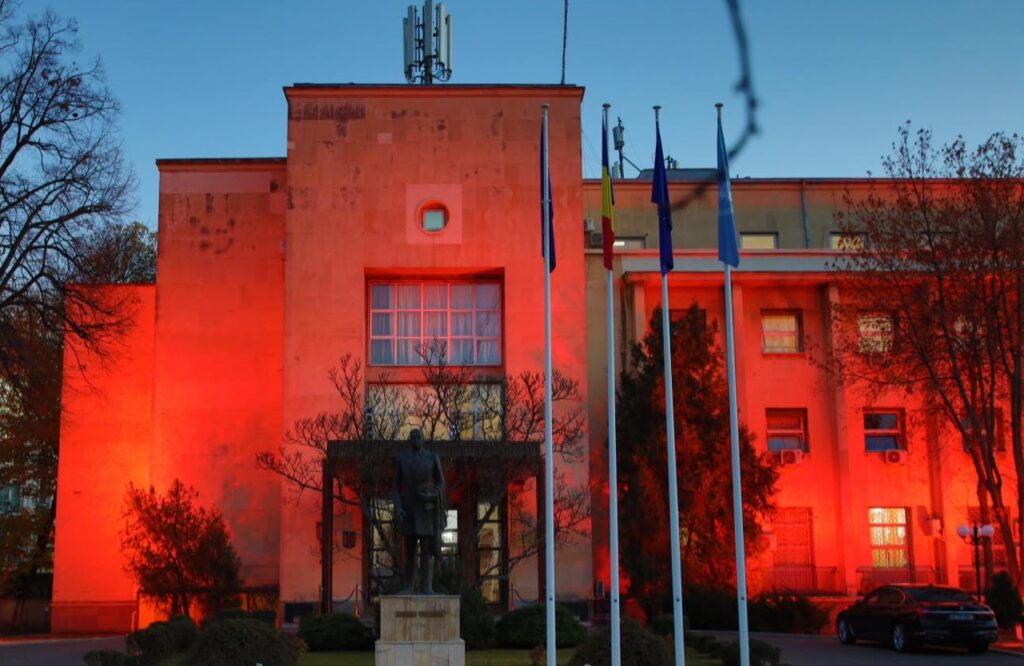 DNA descinde la Pitești într-un dosar de delapidare la MAE. Cum ar fi fost sifonați 8 milioane de lei în 12 ani