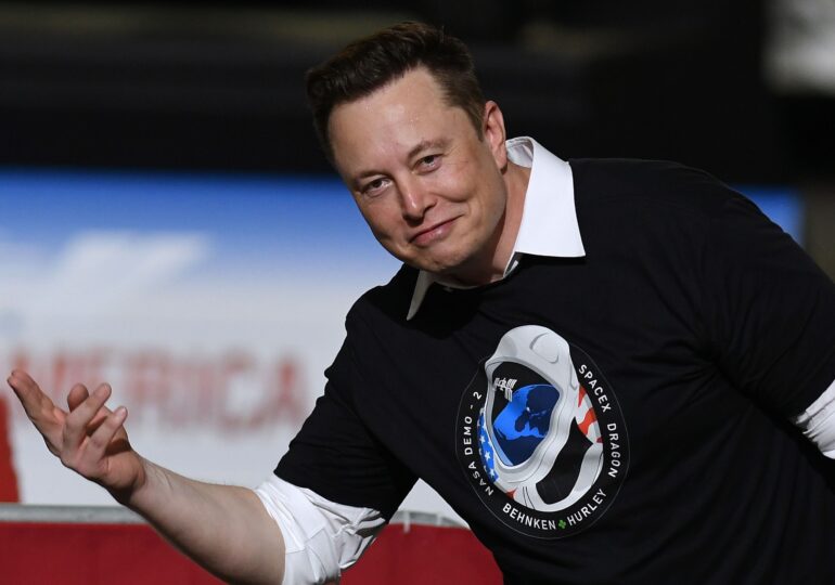 Ce vrea Elon Musk de la România?