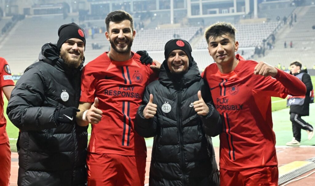 Curățenie la FCSB: 6 jucători au fost puși pe lista neagră